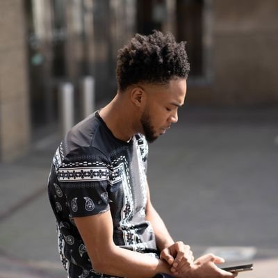 Ayen070's profile picture. Im The Best Of Both