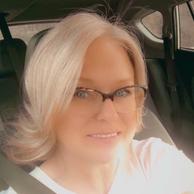 Animal Lover ❤️Dog Mom to 4 rescue pups 🐶 🐾 Football 🏈 fanatic. ROLL TIDE ROLL 🐘 and FLY EGLES FLY 🦅