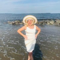 Ellen Mongan (@etmongan) 's Twitter Profile