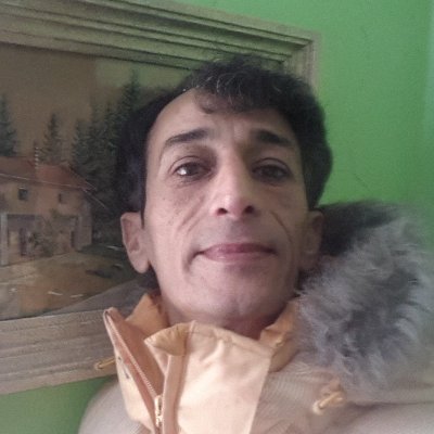 elhazatiさんのプロフィール画像