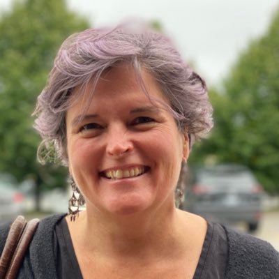 Core French Teacher. Google Cert Educator. DELF-DALF Correcteur A1-B2 she/her