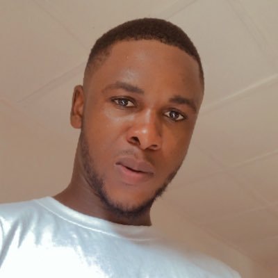Your favorite Areaboy9ija.🇳🇬/// Vibe on vibez.. lets connect here.. A Gunner... 🎤🎤..