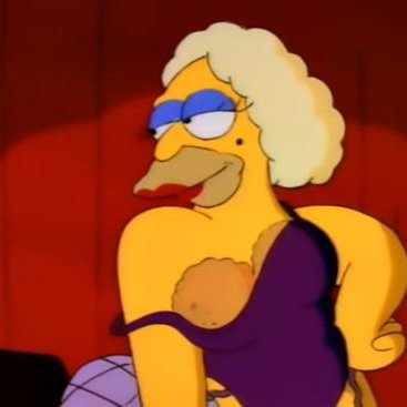 SimpsonAbuelo's profile picture. Eterna buscadora del sentido común.
Los Simpson acertaron más que Nostradamus. 
Los 50 son los nuevos 30 😻