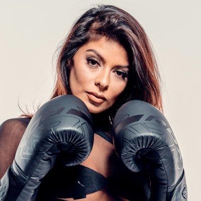 Lily Neu *Personal Trainer and Online Coach. WBFF WORLD CHAMPION :) *Fitmom *Writer-Journalist *@dymatize Athlete @ryderwear Athlete PayPal neubodybylily