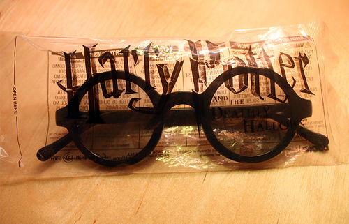 charmnox120's profile picture. talk to me about harry potter!! #pottermorefamily :D #teamfollowback! see you on pottermore! --charmnox120