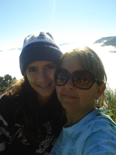 Esposa, mãe, amiga. Temente a Deus.