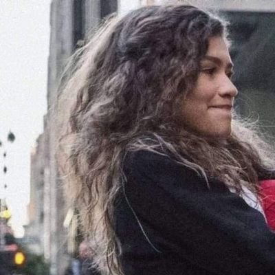 Balaun5's profile picture. Estou tremendamente confuso.                    

       My spider-man is:    ❦︎@stortx❦︎