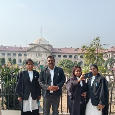 Shivamtwits's profile picture. Chairman, Right to Information Deptt @pratapgarh  @INCuttarpradesh  legal advisor , politics, journalism, study @Ewing_Christian_College @Allahabad_University