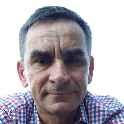 Sport ,Piłka nożna, malarstwo, historia.
Nie cierpię chamstwa, kłamstwa i PiS-u