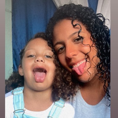 Mamãe de casal Alice e Antony 💙❤️
João Raron  💑