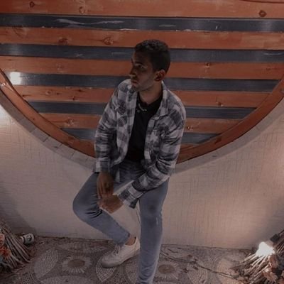 GhanemShaf3ey's profile picture. تحلم ل بكره لي اما النهاردة لسه طويل !!