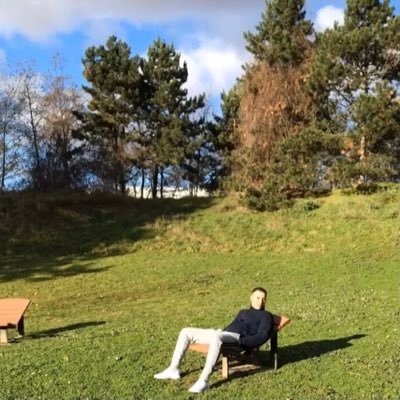 Mosaab_Ask's profile picture. •'الرَّاس لَّ مَيدُور كُدْيَة' •Here for life stories, numbers and cultural diversity