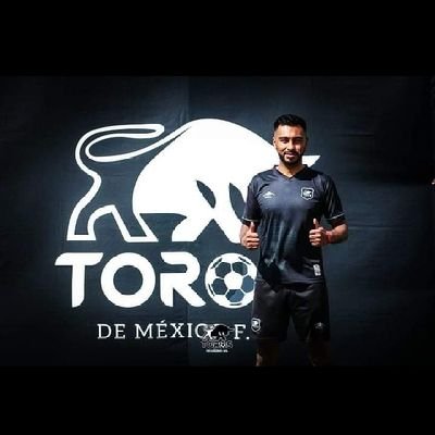 Jugador de TOROS DE MÉXICO F.C. ⚽🇲🇽🌍🇨🇱🏟️🇧🇷

R.P. Cadetes de Linares.🖋️📔📞🎼🎵🪕🪗🥁🎤🇲🇽

Película : Juego de héroes  ⚽🎬📽️🎥🎞️📺