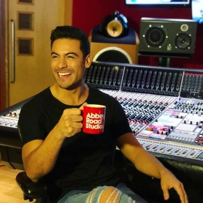 Cuenta Dedicada Para Apoyar A Carlos Rivera Desde La Ciudad de México ❤️ @_CarlosRivera