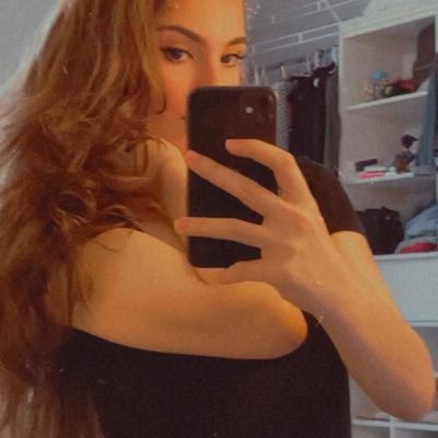 MayMarie100's profile picture. if I could put a meme in my bio I would.