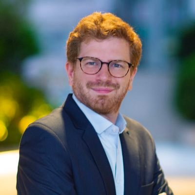 AdeRochequairie's profile picture. 