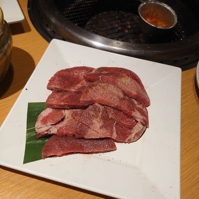 akira909180's profile picture. 仮想通貨で億り人なりたい_:(´ω`」 ∠)
NFTゲーム
XENO
元素騎士

2024年1月 YouTube始めてみます
https://t.co/QL1R94M9jG