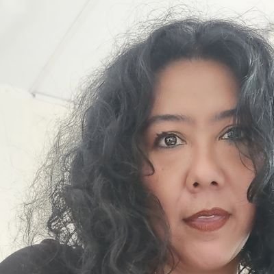 monicamanchego's profile picture. cómo dueles Perú