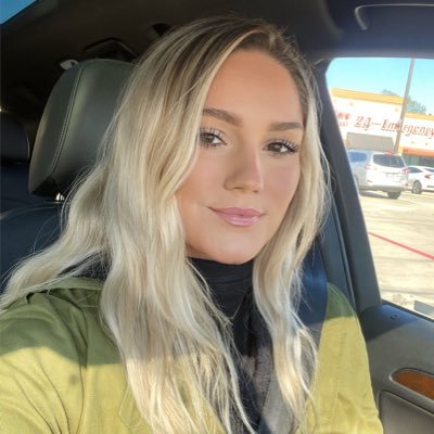 katieaugenstein's profile picture. Hello