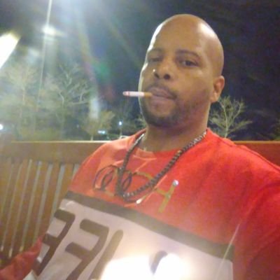 RedRel864's profile picture. 