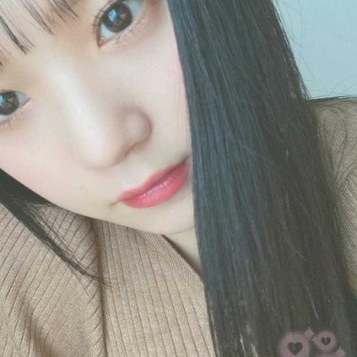 23歳⭐
フェラと騎乗位が得意😜
セフレほしいので、気になる人はよろしくお願いします！
フォローお願いします💕DMくれると返しやすいよ♪