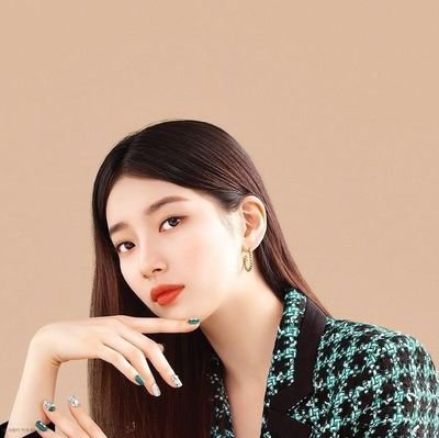 andrexxleila's profile picture. .ɟlǝsʎɯ ǝʌo˥