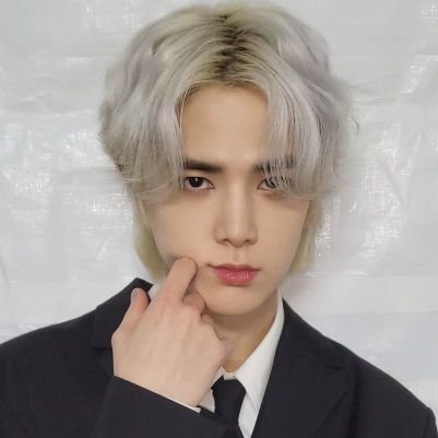 curlyhyunjae's profile picture. #영훈: * 𝑙𝑜𝑚𝑙 𝑛𝑜𝑖𝑠𝑒𝑠 *