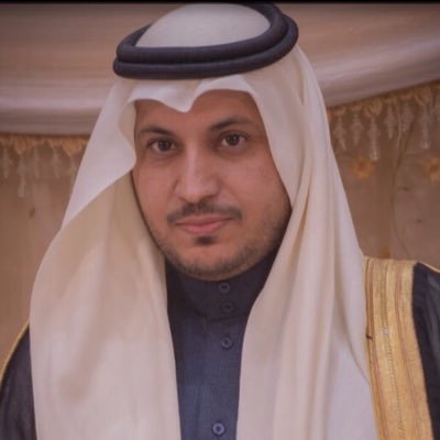 24 سنة في الخزينة والوساطة الدولية ، مستثمر ، في الاسهم الدولية والمحلية والعملات والسلع ،