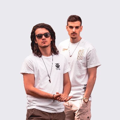 We are two Italian producers who joined forces back in 2015 and have since then been releasing tracks and remixes 💿⚡