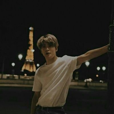 defnotelyy's profile picture. 🤞🏻manifesting big wins🤞🏻 | #Deukiess #fambun #MissyAngels #supREMIcy #Jeynies #GeriMazing #taefairy