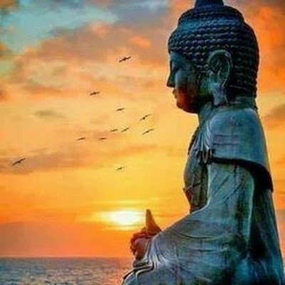 BonnieD43208822's profile picture. Older person who has lived and learned.