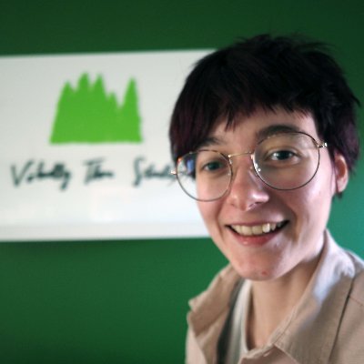 Director @virtuallythere_ Digital Media Lecturer & PhD Student on all things virtual heritage and interactive storytelling 🏳️🌈 🎮