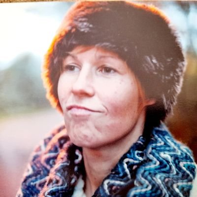 Project manager @realinitiative_ Phoenix Cinema. Married to Nick. I don't really use twitter.