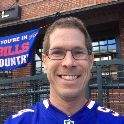 Bills Fan living in the Mitten. Love football, NFL draft and all things Buffalo except living there. Steve Tasker once retweeted me.