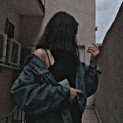 miss_lavinias's profile picture. 