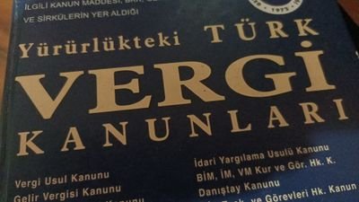 Vergi hukuku uzmanı