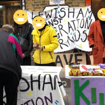 Community resistance to immigration raids in Lewisham.
DM us or email lewishamantiraids@gmail.com to get involved.
Tweet immigration raid alerts to @AntiRaids.