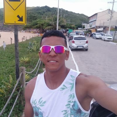 Eu tenho 2planos pra todos os dias da minha vida plano A é confiar em Deus independente do que aconteça plano B não existe plano B porque o plano A nunca falha.