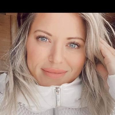 Beatric4tru's profile picture. Hey let be good friends