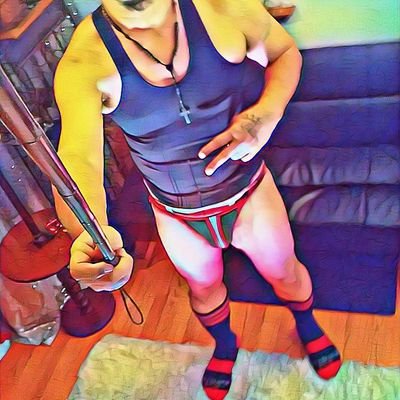 Rican /50/6'2/ 215pds 🏳️‍🌈  
😜yO! Wh@tz Up Sexy Thik Ric@n here  loc@ted on N philly  hits me up im looking to Connect,XCh@nge Pics,mEET & cHILL420 💯🌿🎧