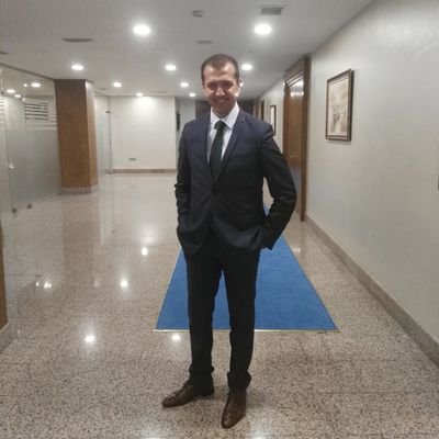 Serdar40290054's profile picture. 