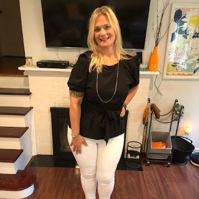 jenefreid's profile picture. 