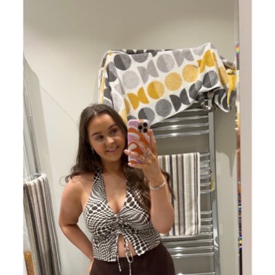 juliee_wallacee's profile picture. 23 Student MH Nurse