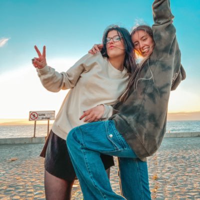 Tiktok: @catalinarogosic