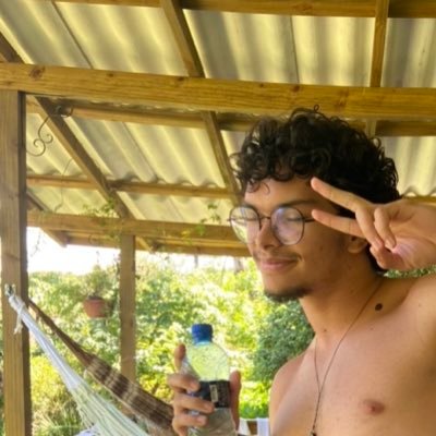 _jvmaia's profile picture. tiki tipoki tikipoki - charlie brown jr