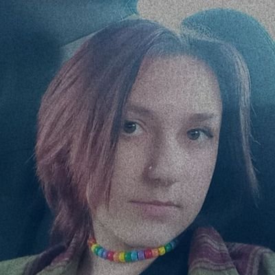 mlckovsky_c's profile picture. he/him
trans and bi