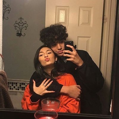 bagelbae56's profile picture. Through Faith ✝️ #youarebeautiful ❤️ she/her