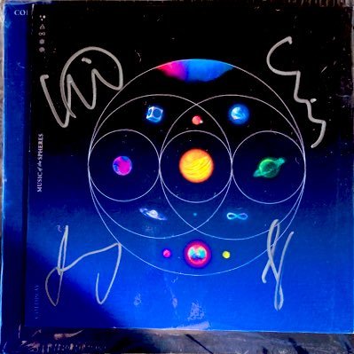 CharlieHBaumann's profile picture. In the end it’s all about, the love your sending out | insta: c._.baumann42 | #Coldplayer #BelieveInLove