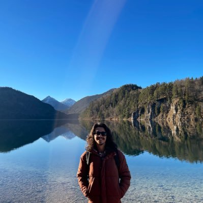 Semiruuu's profile picture. 