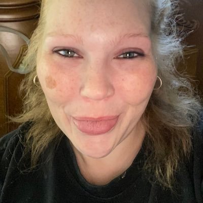 TheHumngbrd's profile picture. Just your typical girl next door, lovin'  my man, my furbabies, my family, my coffee, life & all the broken roads